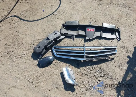 2011 Mercedes-Benz E 350 4Matic from USA, damaged, VIN WDDHF8HB7BA418774